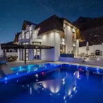 Casa Roque Del Mar Private With Heated Saltwater Pool, Jacuzzi & Ocean Views Villa *