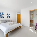Villa Casa Roque Del Mar Private With Heated Saltwater Pool, Jacuzzi & Ocean Views Costa Adeje (Tenerife)