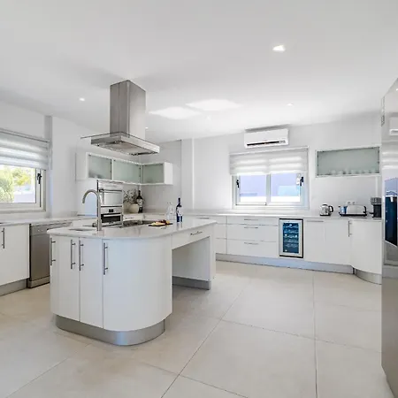 Вилла Casa Roque Del Mar Private With Heated Saltwater Pool, Jacuzzi & Ocean Views *