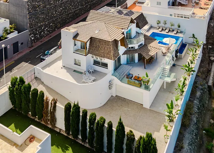 Casa Roque Del Mar Private With Heated Saltwater Pool, Jacuzzi & Ocean Views * Costa Adeje (Tenerife)