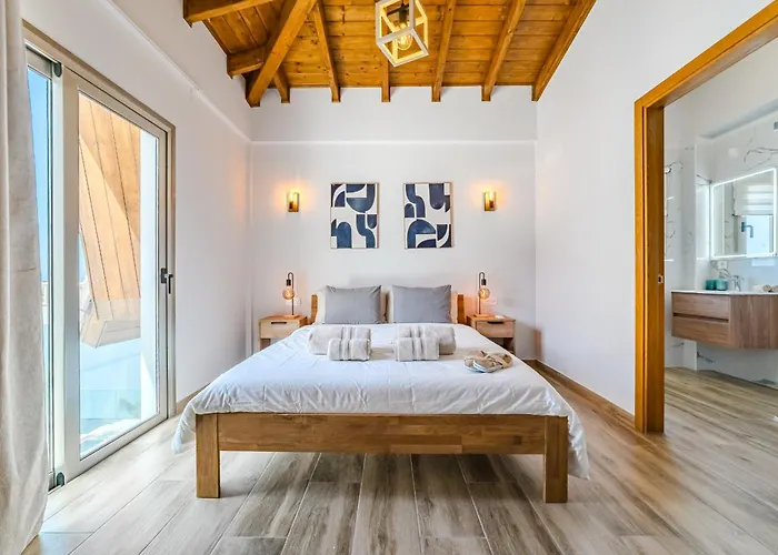 Villa Casa Roque Del Mar Private With Heated Saltwater Pool, Jacuzzi & Ocean Views Costa Adeje (Tenerife)