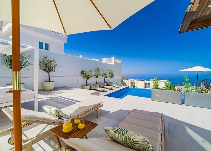 Casa Roque Del Mar Private With Heated Saltwater Pool, Jacuzzi & Ocean Views * Costa Adeje (Tenerife)