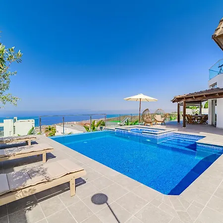 Casa Roque Del Mar Private With Heated Saltwater Pool, Jacuzzi & Ocean Views וילה