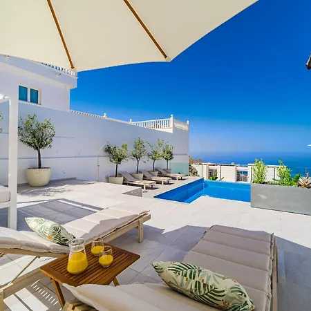 Casa Roque Del Mar Private Villa With Pool, Jacuzzi & Ocean Views * Costa Adeje