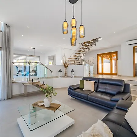 וילה Casa Roque Del Mar Private With Heated Saltwater Pool, Jacuzzi & Ocean Views אדחה