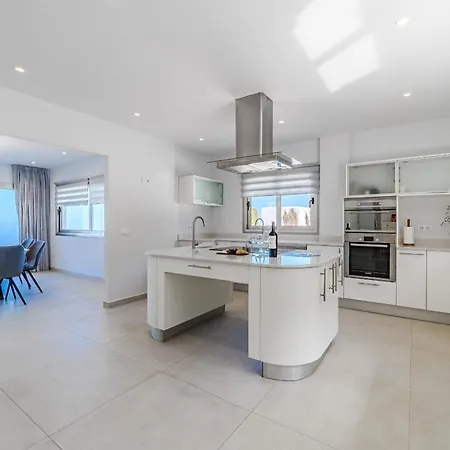 וילה Casa Roque Del Mar Private With Heated Saltwater Pool, Jacuzzi & Ocean Views אדחה